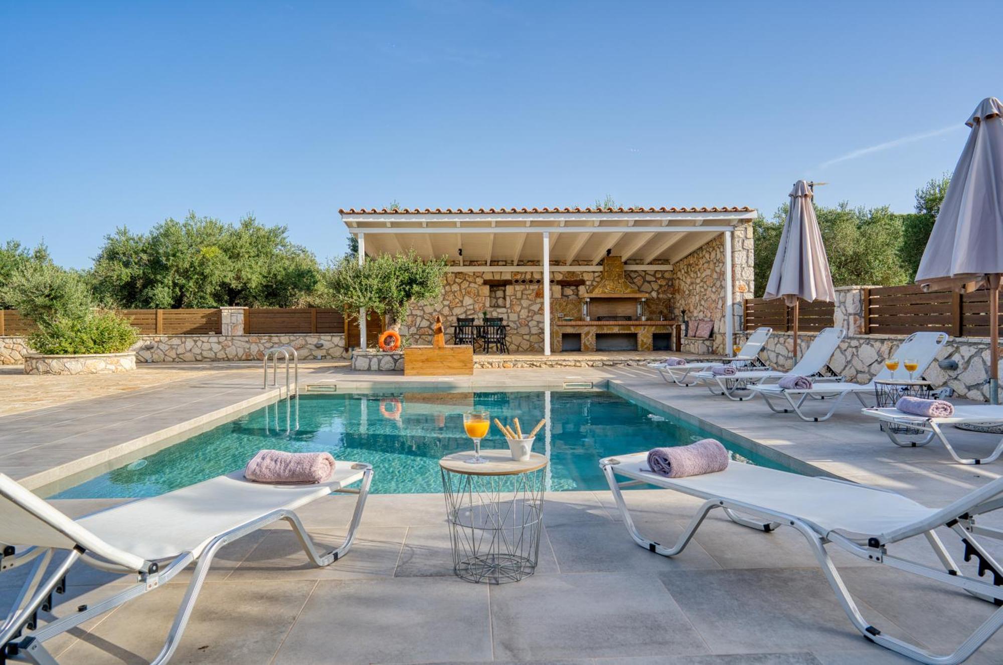 Vasilikí Astarte Villas - Astra Private Villas With Pool מראה חיצוני תמונה