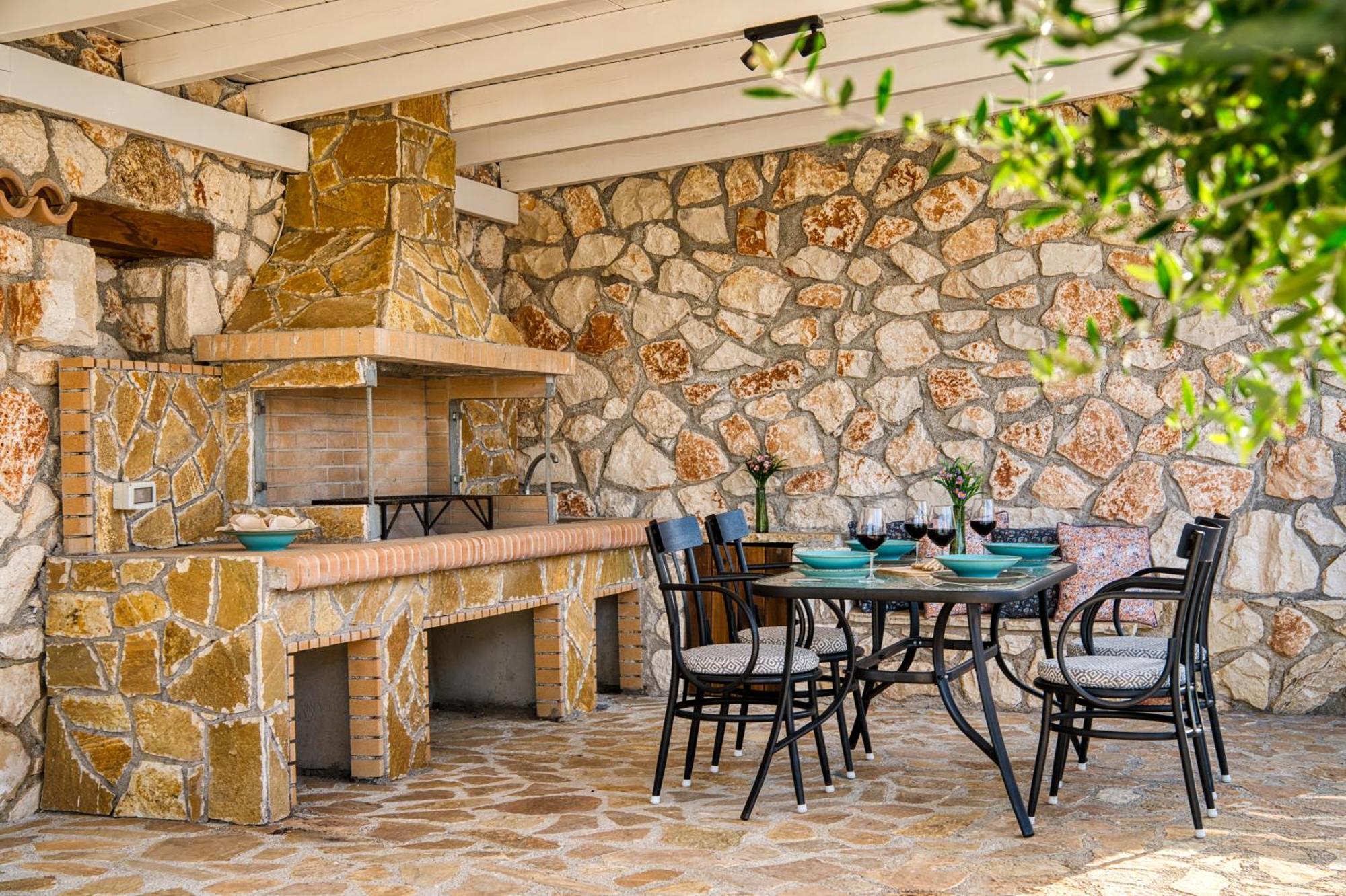 Vasilikí Astarte Villas - Astra Private Villas With Pool מראה חיצוני תמונה